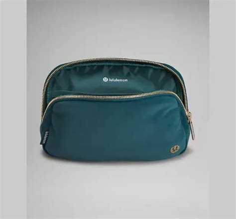 lululemon fanny pack cheap.